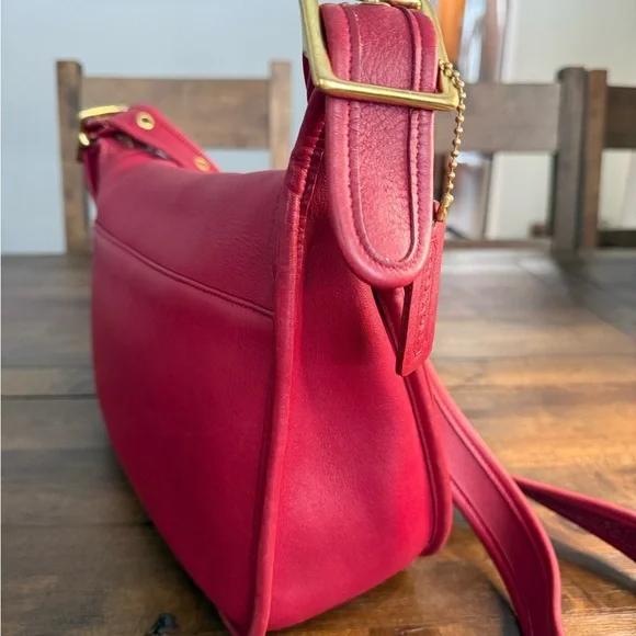 Coach Vintage 90’s Patricia’s Legacy Red Leather Shoulder Crossbody Bag #9951 - Picture 4 of 16